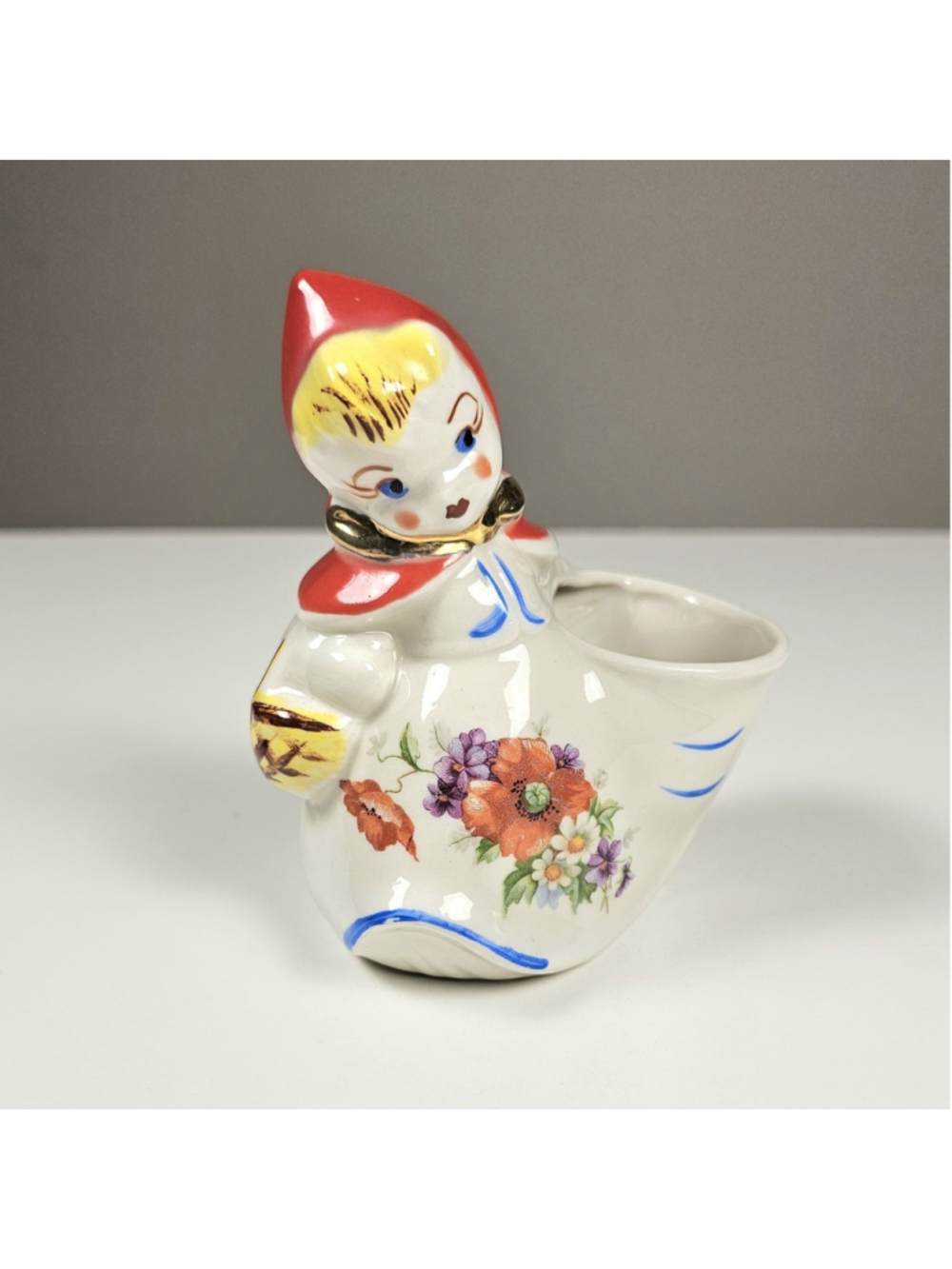 Vintage Hull Pottery Little Red Riding Hood Open Sugar Bowl 1940s Regal China